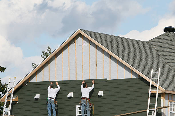 Professional Emergency Siding Repair technician working in Luke, MD